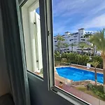 Holidays & Home Luminous Apartment In Playas Del Duque , Puerto Banus * Μαρμπέλλα