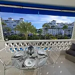 Διαμέρισμα Holidays & Home Luminous Apartment In Playas Del Duque , Puerto Banus Μαρμπέλλα