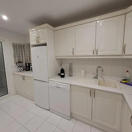 Luminous In Playas Del Duque , Puerto Banus By Holidays & Apartment Marbella