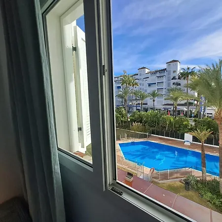 Holidays & Luminous In Playas Del Duque , Puerto Banus * Marbella