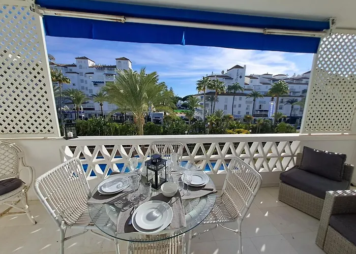 דירה Luminous In Playas Del Duque , Puerto Banus By Holidays & מארבלה